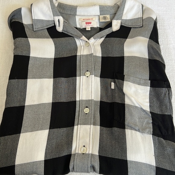 Levi’s black and white plaid long-sleeve flannel, size Large - Picture 6 of 6